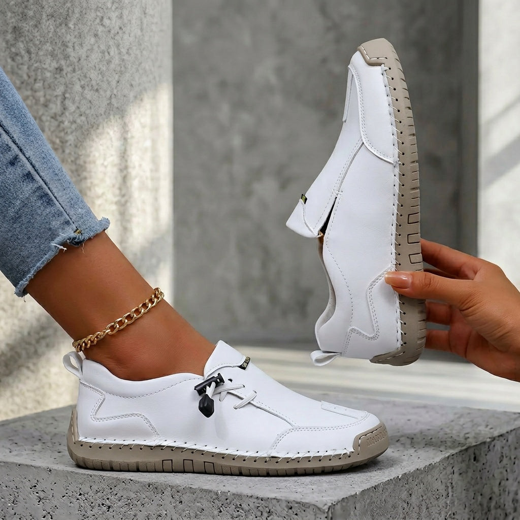 Mathilde | Handstickade bekväma loafers