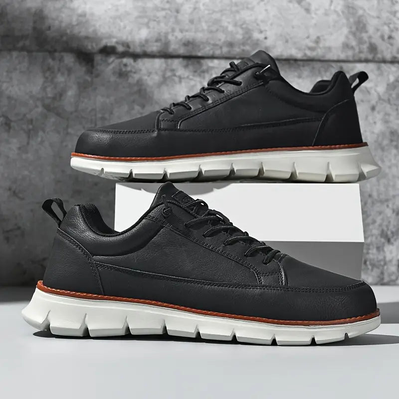 Stödjande sneakers i läder