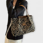 Olivia – Leopard Canvas Tote