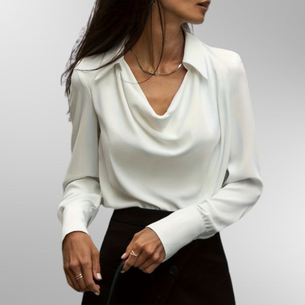 Violet – Elegant i satin blus