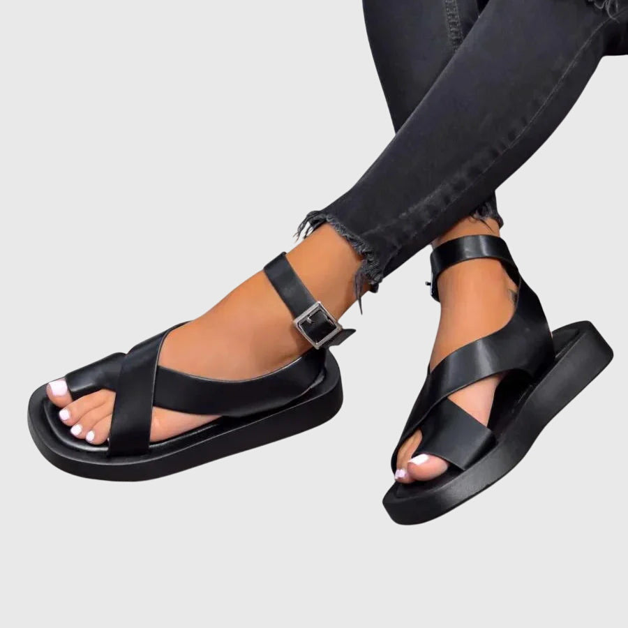 Tess – Ortopediska Sandaler