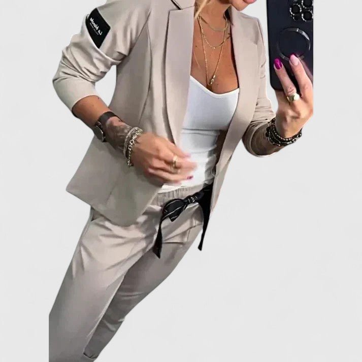 Kina – Elegant Tvådelat Set