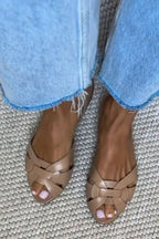 Brigitte | Naturligt flätade sandaler