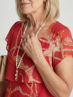 Nora | Mjuk abstrakt midiklänning