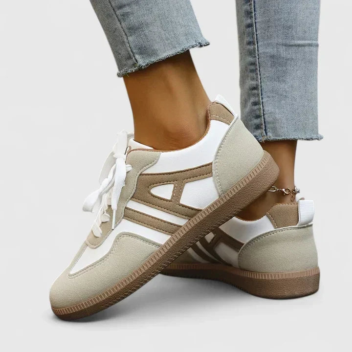 Sabrine – Ortopediska Sneakers