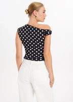 Nina | Asymmetrisk prickig topp