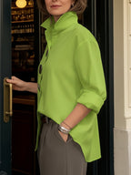 Sophie | Elegant blus med stora knappar