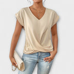 Carlinda – Elegant V-ringad topp