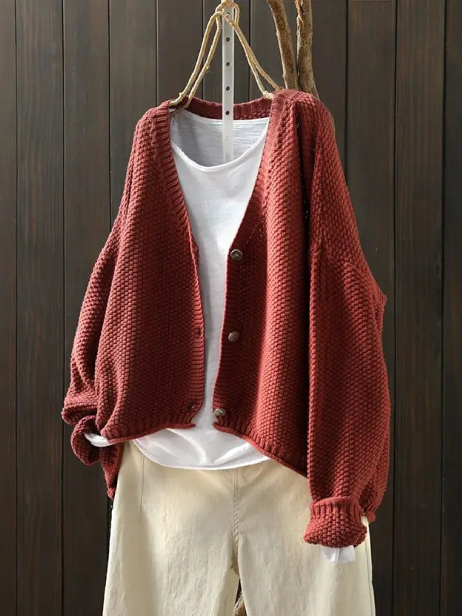 Élina | Grovstickad cardigan med V-ringning
