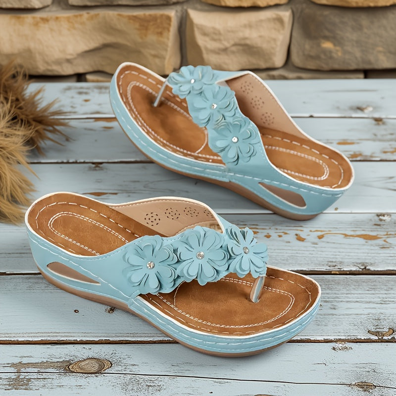 Élora | Bekväma sandaler med blomdetaljer