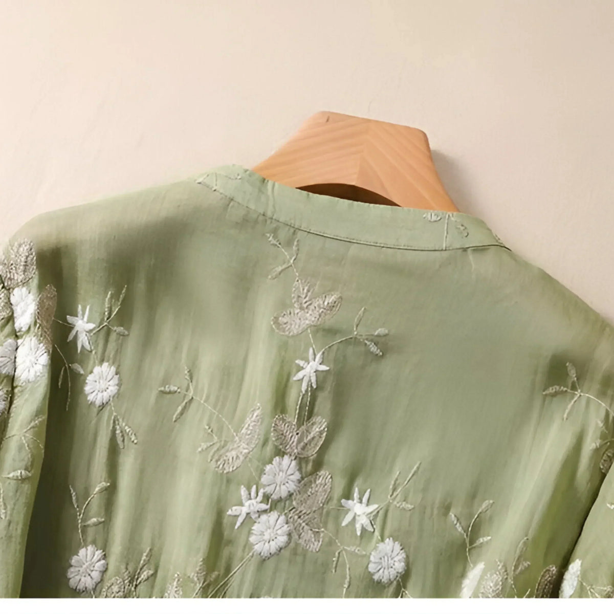 Mila | Broderad bomullstopp