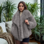 Corrine – Elegant långärmad krage Fuzzy Kappa