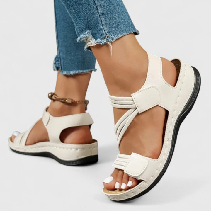 Sheina – Sofistikerade Sandaler