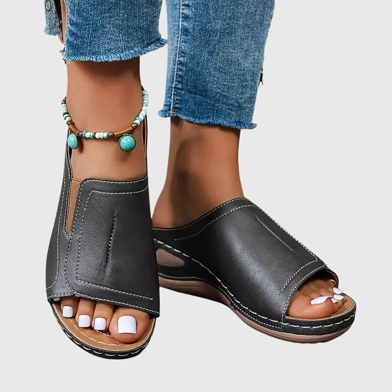 Aretha – Ortopediska Sandaler