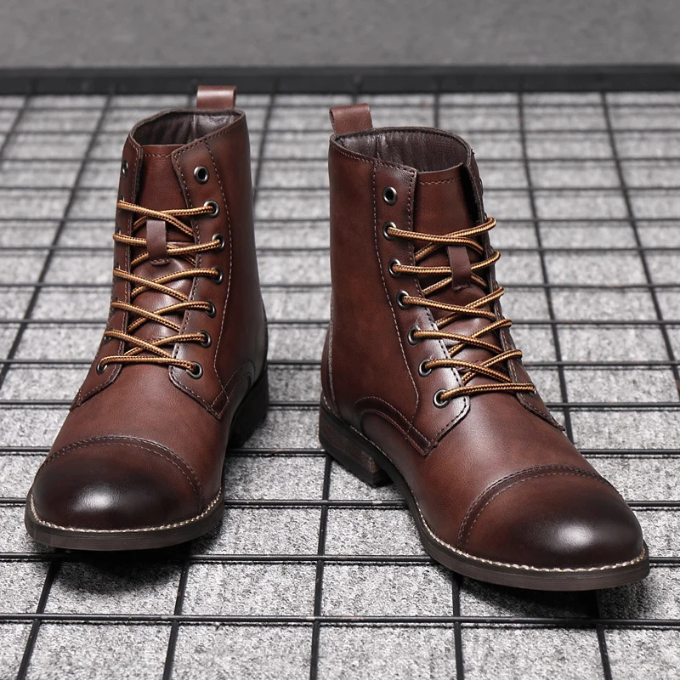 Polerade cityboots för herr