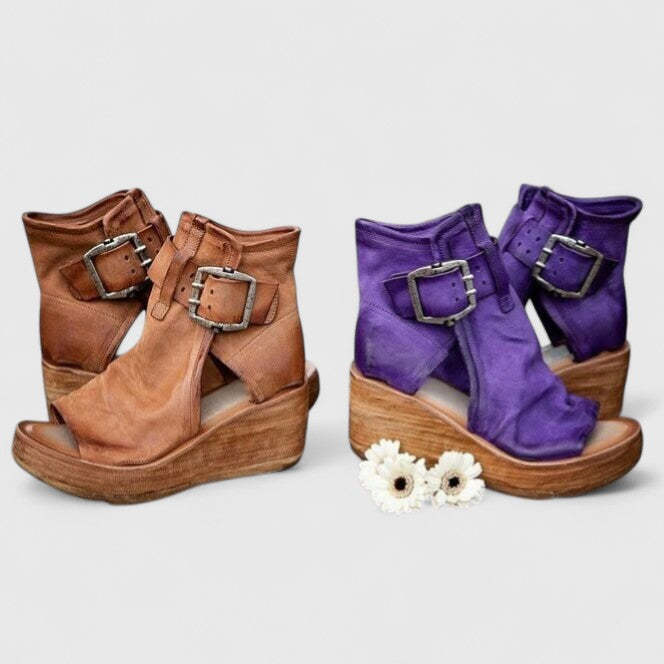 Jess – Ortopediska Kilklackssandaler