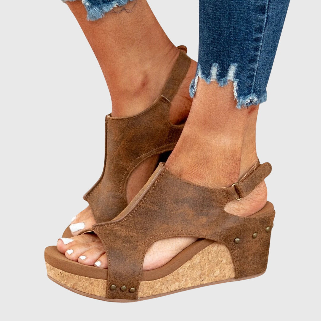 Adela – Ortopediska Sandaler