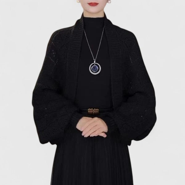 Elyzianne – Elegant Cardigan