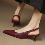 Delphine | Spetsiga slingback-pumps
