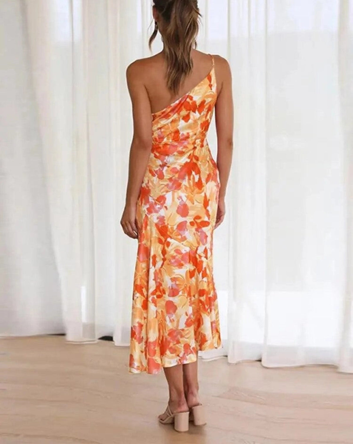 Hailey – Sommarmaxiklänning Med Asymmetrisk Skärning Och Blommönster För Dam