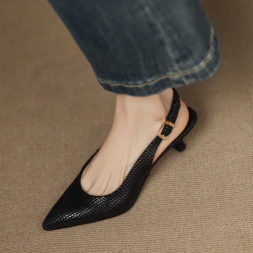 Delphine | Spetsiga slingback-pumps