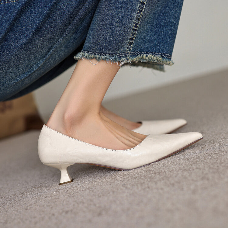 Mathilde | Smala pumps med låg klack