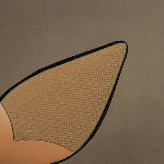 Delphine | Spetsiga slingback-pumps