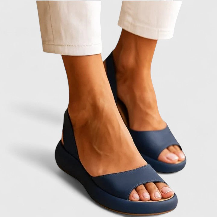 Emrynn – Ortopediska Sandaler