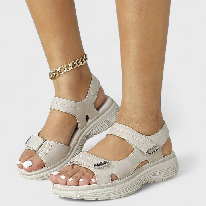 Simona – Ortopediska Sandaler