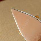 Margot | Lackpumps med perforerad rosett