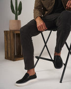 Moderna slip-on-skor för herr