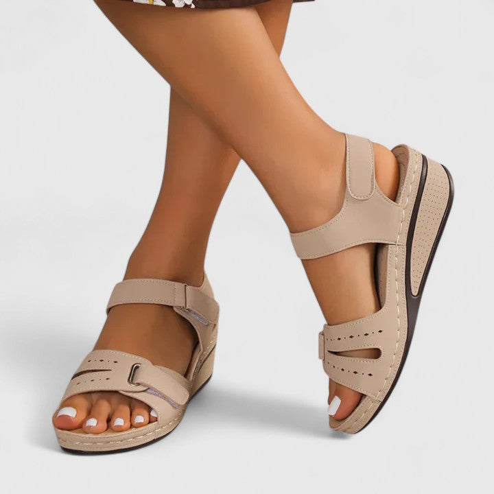 Guinevere – Ortopediska Sandaler