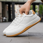 Sneakers i äkta läder
