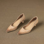 Véronique | Bekväma spetsiga pumps