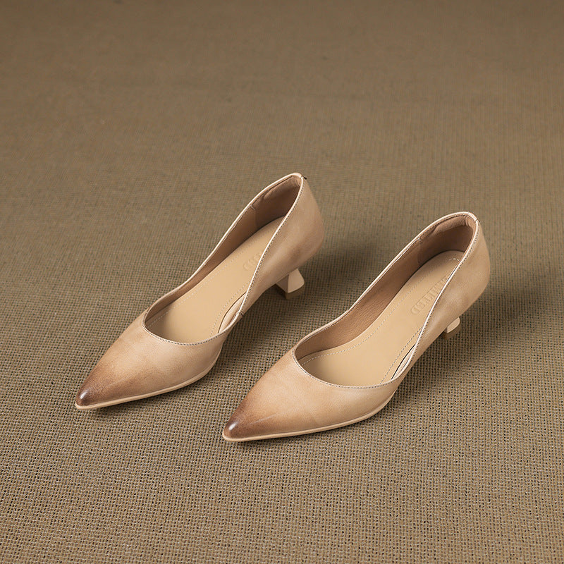 Véronique | Bekväma spetsiga pumps