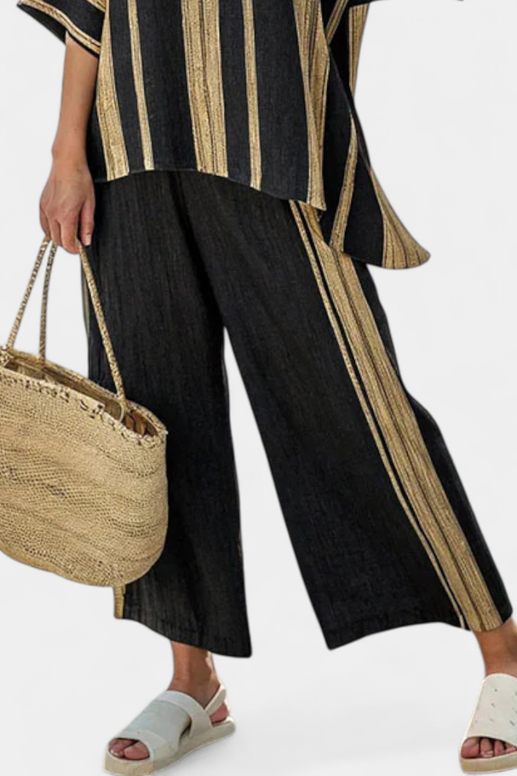 Calden – Bekväm randig i linne oversized set