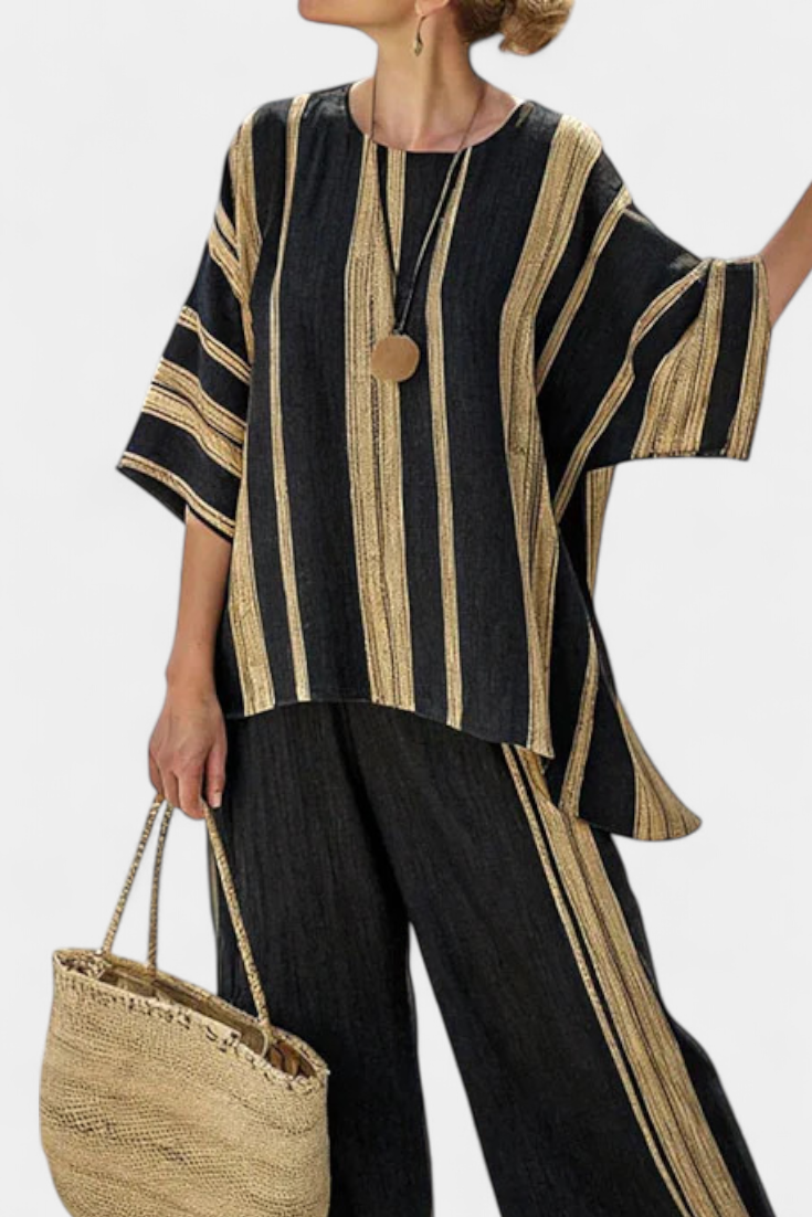 Calden – Bekväm randig i linne oversized set