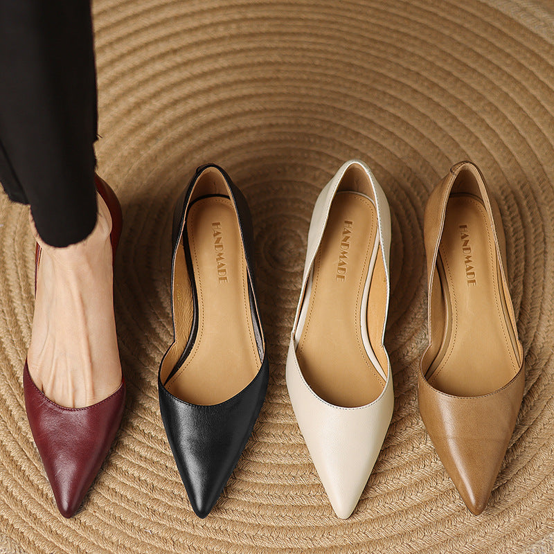 Nathalie | Pumps i läder med låg klack