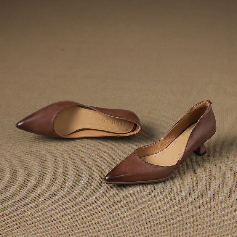 Véronique | Bekväma spetsiga pumps