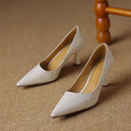Lucie | Smala pumps i läder