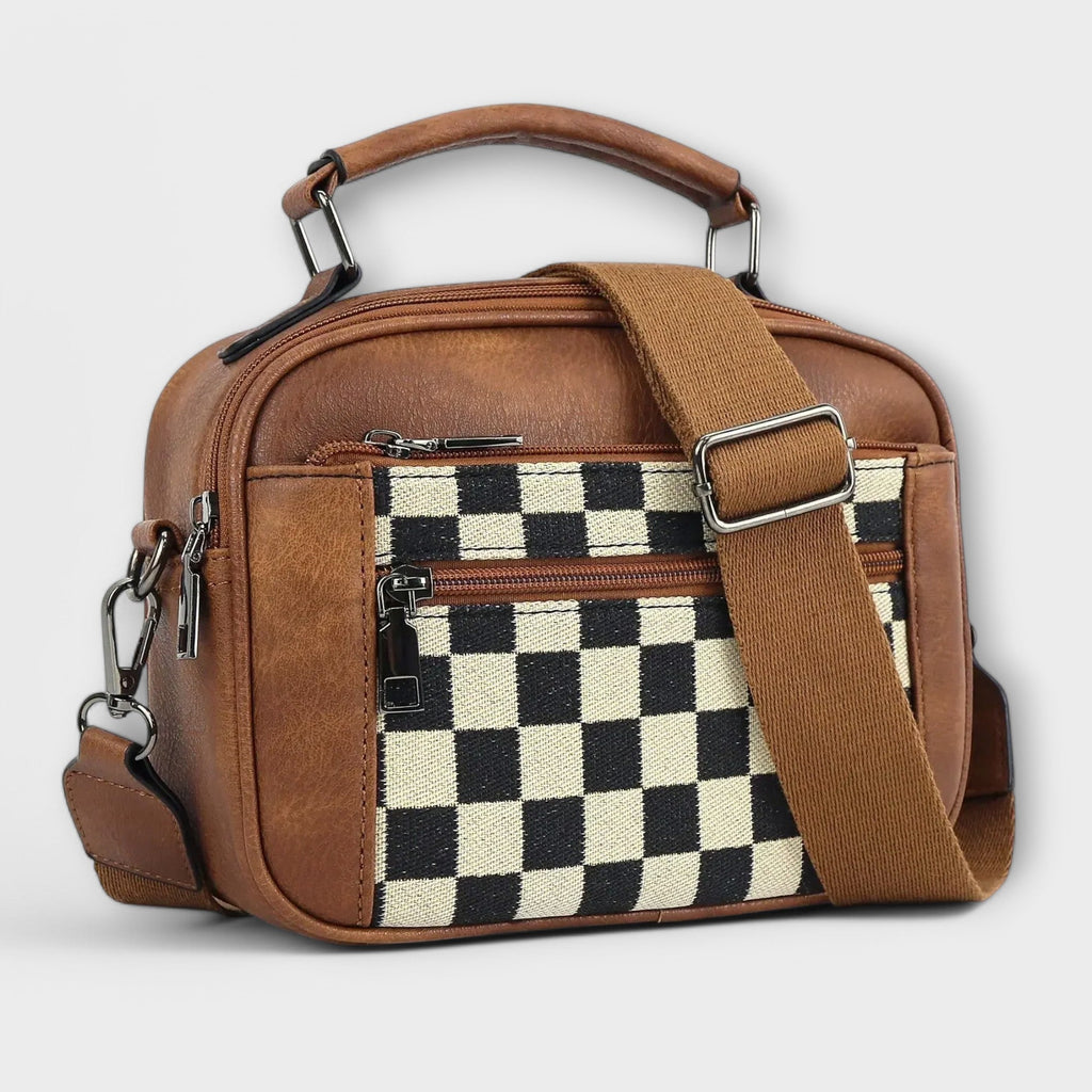 Olivia – Chessmate