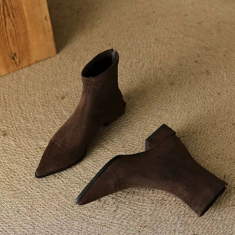 Anouk | Bekväma ankelboots med blockklack