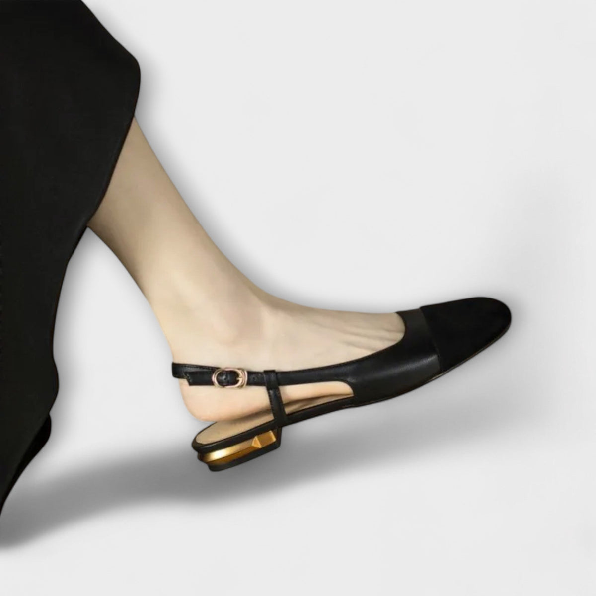 Merelyn – sandal med stödjande passform och rem