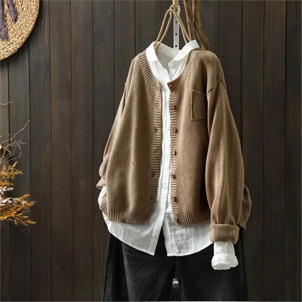 Margot | Ribbstickad cardigan med rund hals