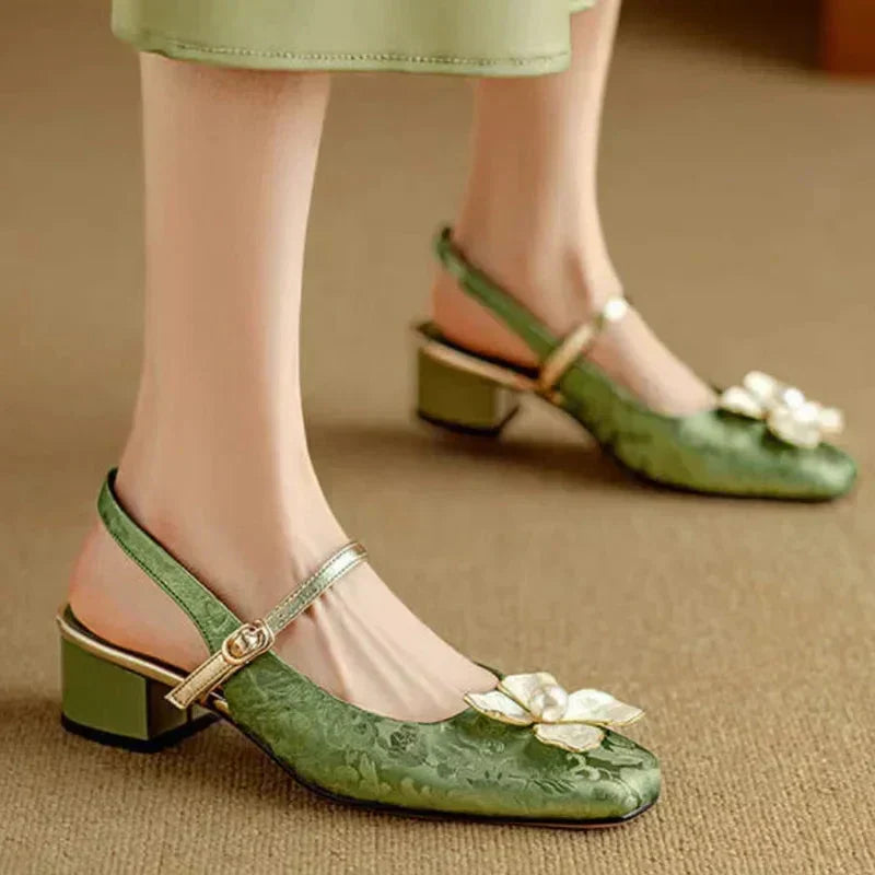 Chloé | Blommiga slingback-pumps