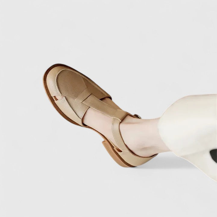 Manon | Stängda sandaler med T-rem
