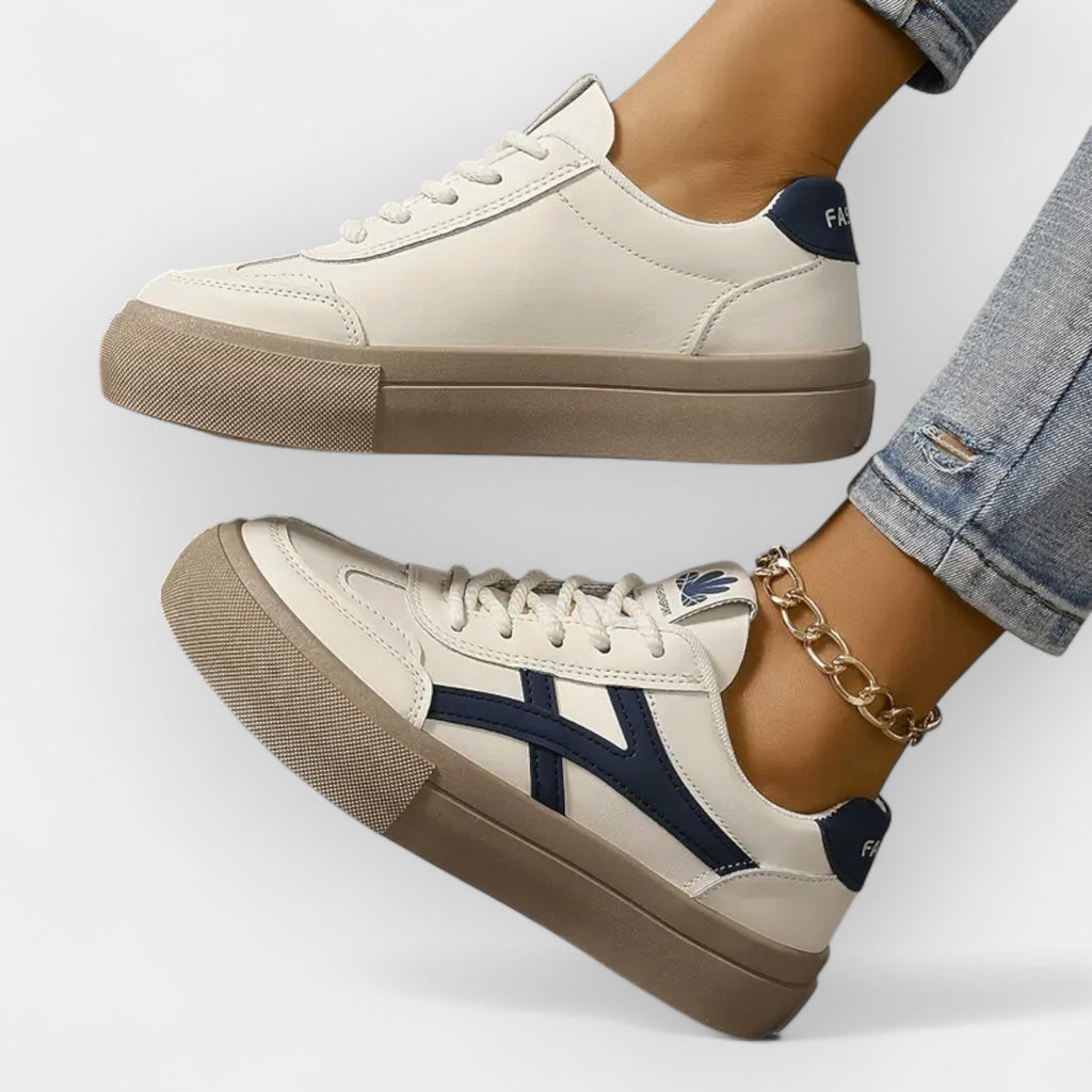 Retroinspirerade platåsneakers
