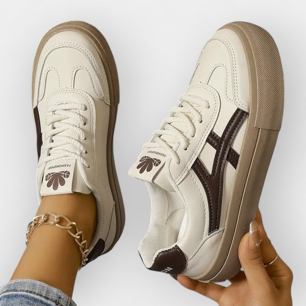 Retroinspirerade platåsneakers