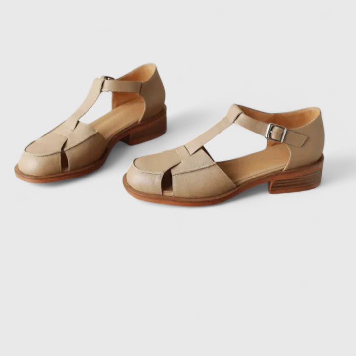 Manon | Stängda sandaler med T-rem