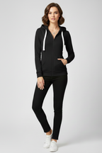 Grace – Dam Hoodie med Framlåset och Kängurufickor